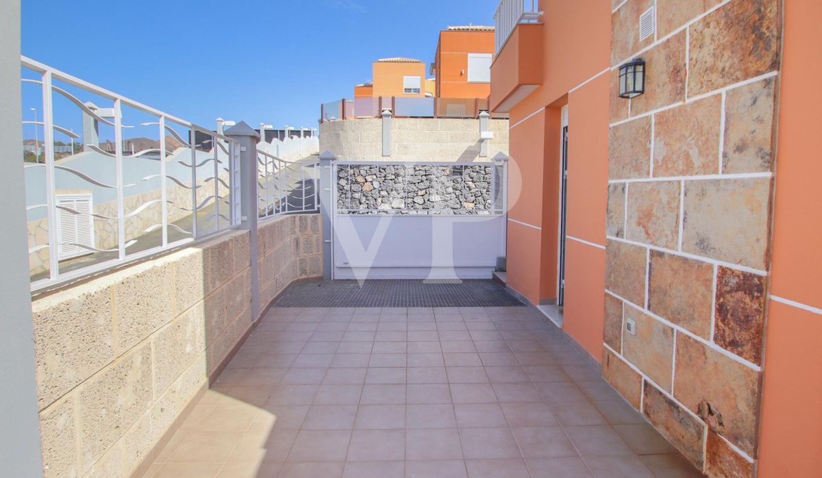 Renovierte Doppelhaushälfte mit Garten in Los Cristianos