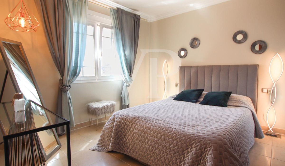 Renovierte Doppelhaushälfte mit Garten in Los Cristianos