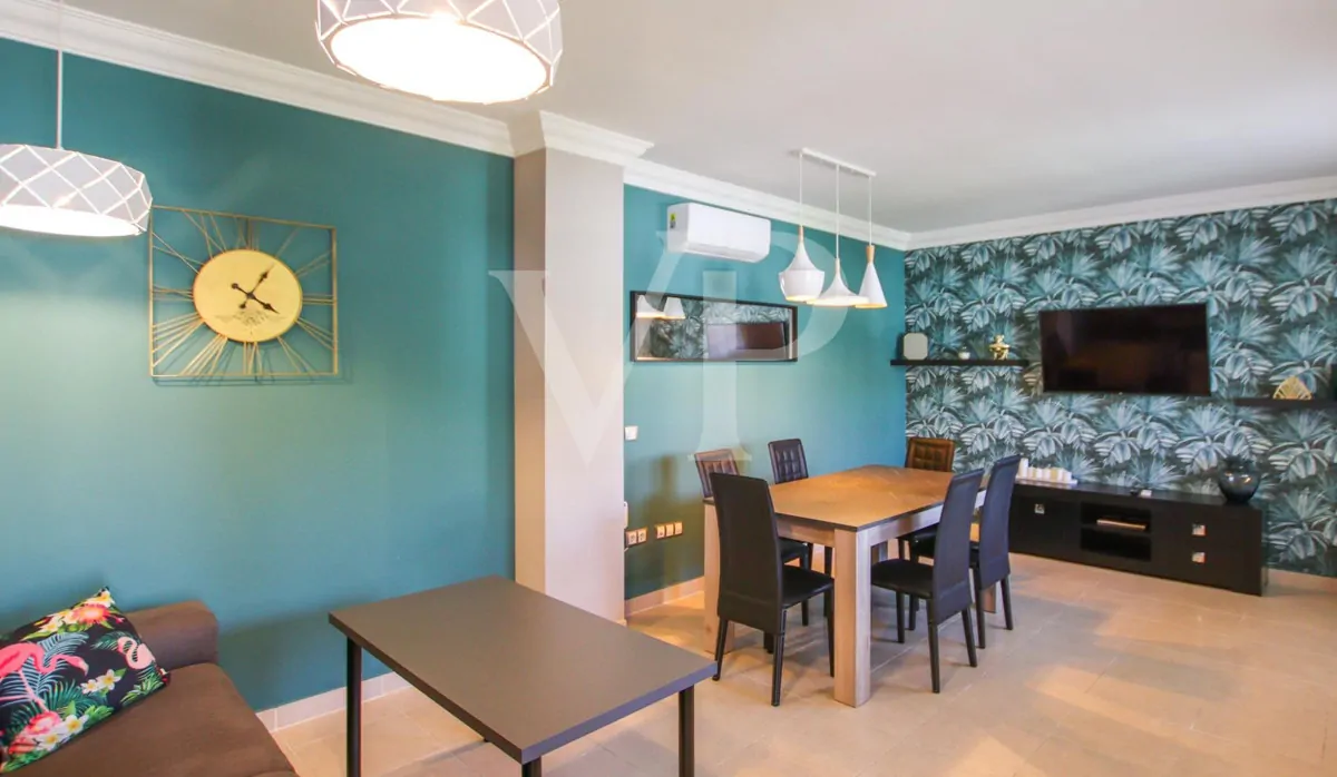 Chalet reformado con jardín en Los Cristianos