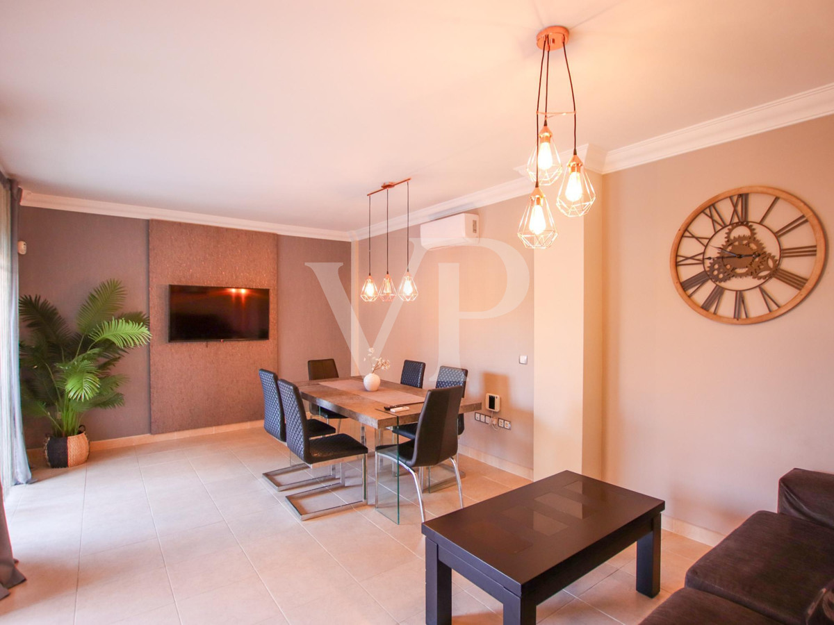 Corner semi-detached house with private pool in Los Cristianos