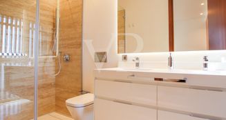 von_poll_real_estate_property_ES233184492_image_20