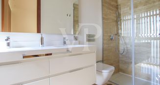 von_poll_real_estate_property_ES233184492_image_31