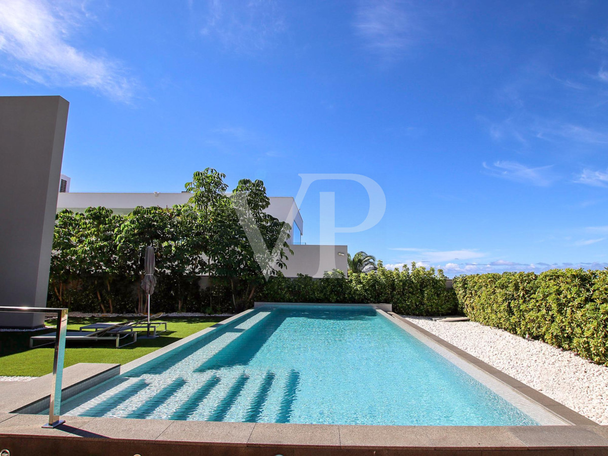 Magnificent villa with smart system in Golf Costa Adeje