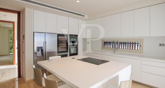 von_poll_real_estate_property_ES233184492_image_14
