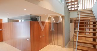 von_poll_real_estate_property_ES233184492_image_27