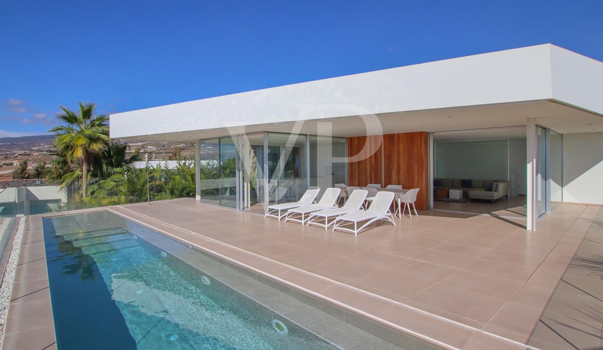 Elegant Luxury Villa in the heart of Abama Golf