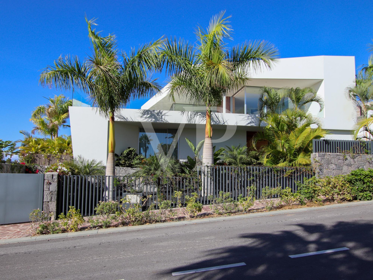 Elegante Villa de Lujo en el corazón del Golf de Abama