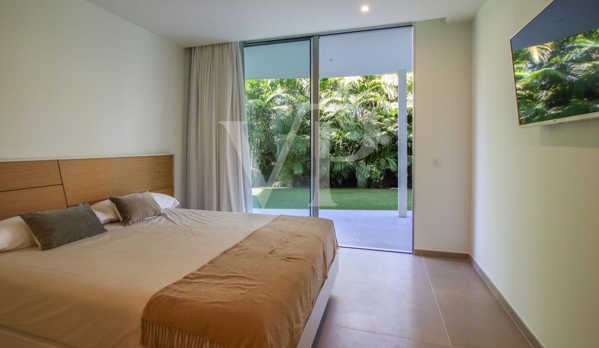 Elegant Luxury Villa in the heart of Abama Golf