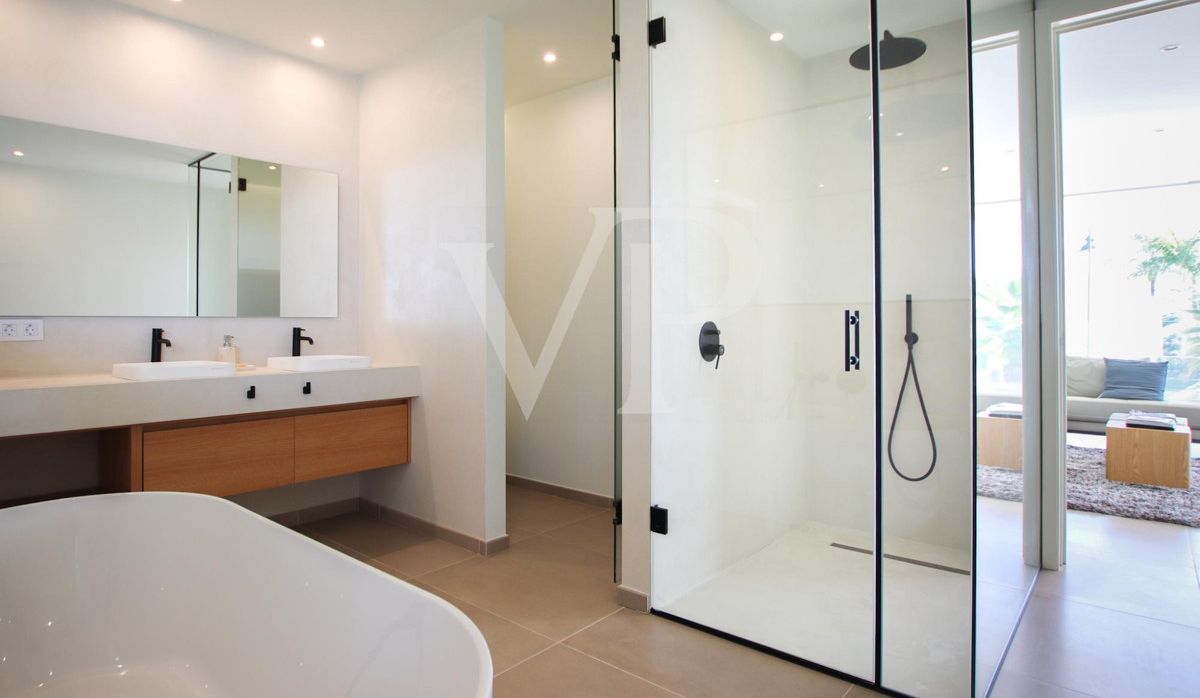 Elegant Luxury Villa in the heart of Abama Golf