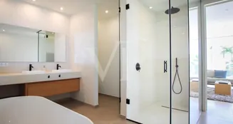 von_poll_real_estate_property_ES233184514_image_16