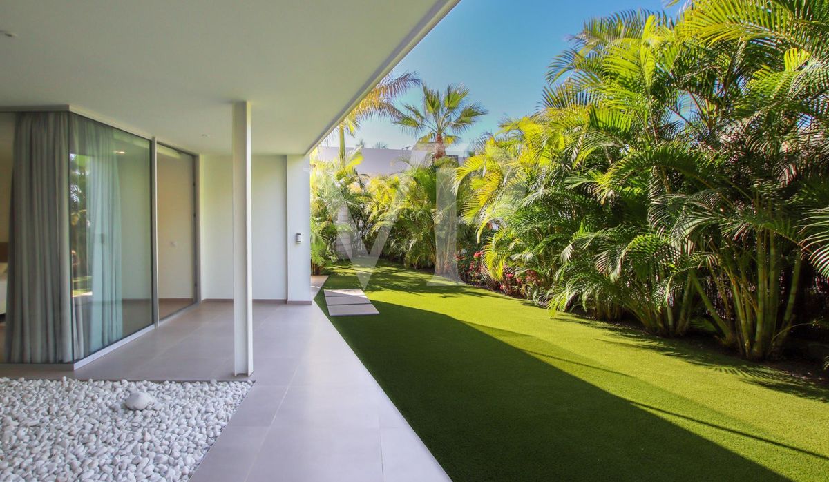 Elegant Luxury Villa in the heart of Abama Golf