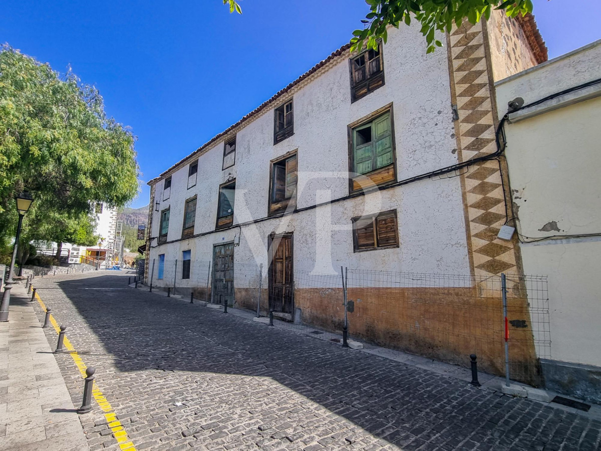 Histórica casa emblemática para reformar en el centro de Vilaflor