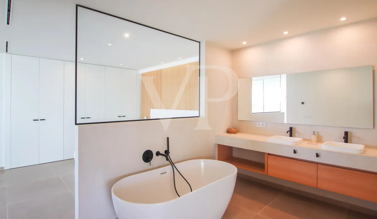 Elegante Luxusvilla im Herzen von Abama Golf