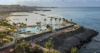 von_poll_real_estate_property_ES233184562_image_46