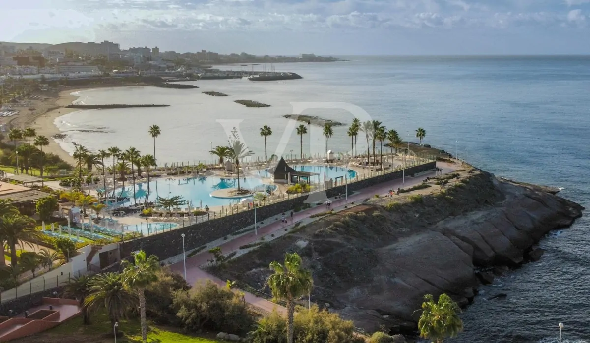 Einzigartige Villa nur wenige Schritte zum Playa del Duque in Costa Adeje