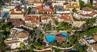 von_poll_real_estate_property_ES233184562_image_43