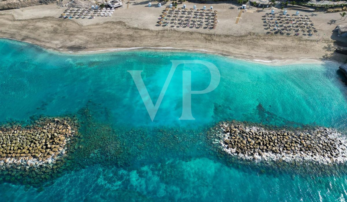 Einzigartige Villa nur wenige Schritte zum Playa del Duque in Costa Adeje