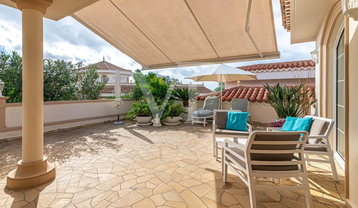 Einzigartige Villa nur wenige Schritte zum Playa del Duque in Costa Adeje