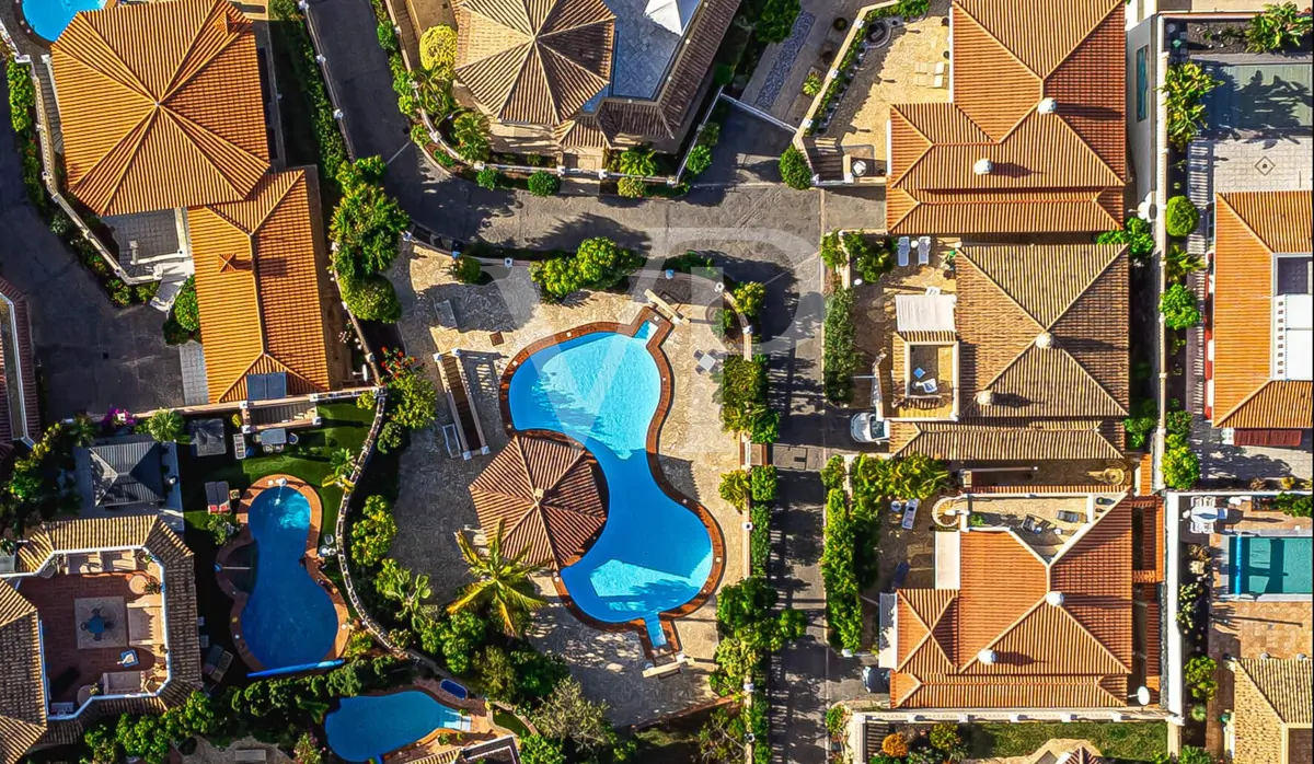 Einzigartige Villa nur wenige Schritte zum Playa del Duque in Costa Adeje