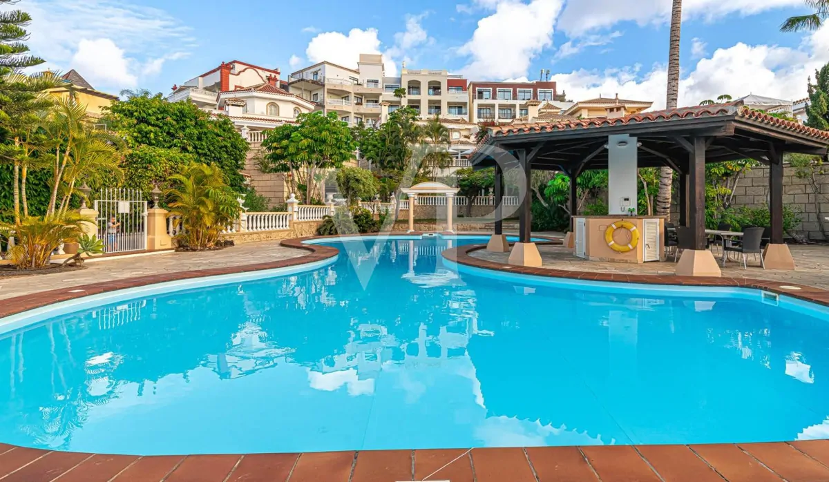 Einzigartige Villa nur wenige Schritte zum Playa del Duque in Costa Adeje