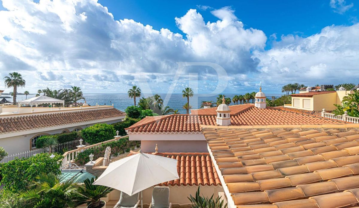 Einzigartige Villa nur wenige Schritte zum Playa del Duque in Costa Adeje
