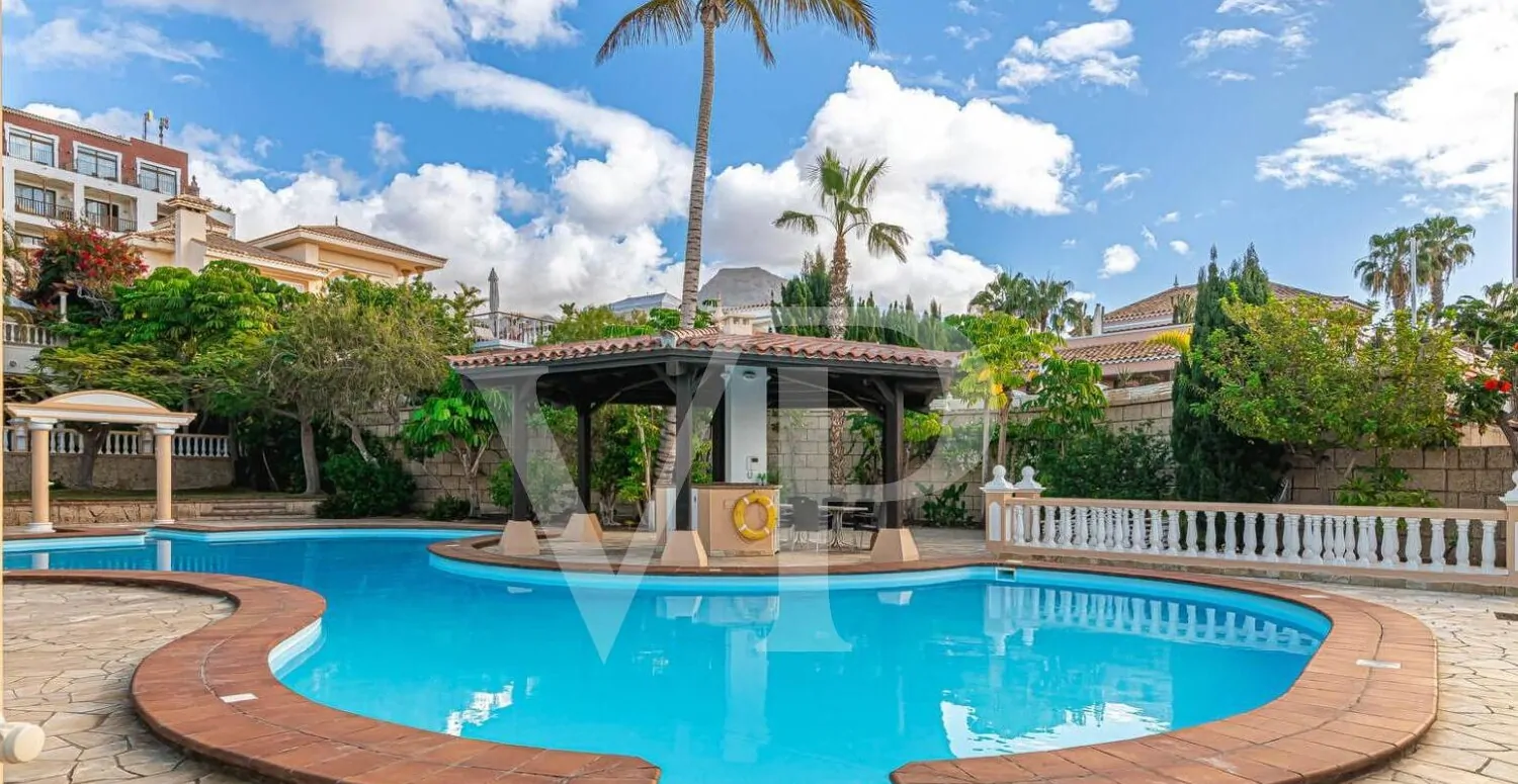 Einzigartige Villa nur wenige Schritte zum Playa del Duque in Costa Adeje