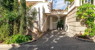 von_poll_real_estate_property_ES233184562_image_28