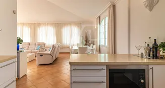 von_poll_real_estate_property_ES233184562_image_118