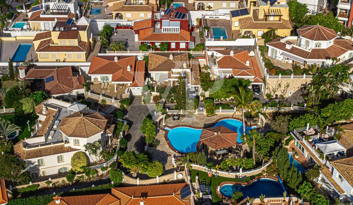 Unique villa just a few steps to the Playa del Duque in Costa Adeje