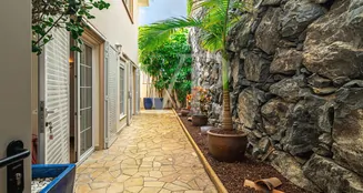 von_poll_real_estate_property_ES233184562_image_138