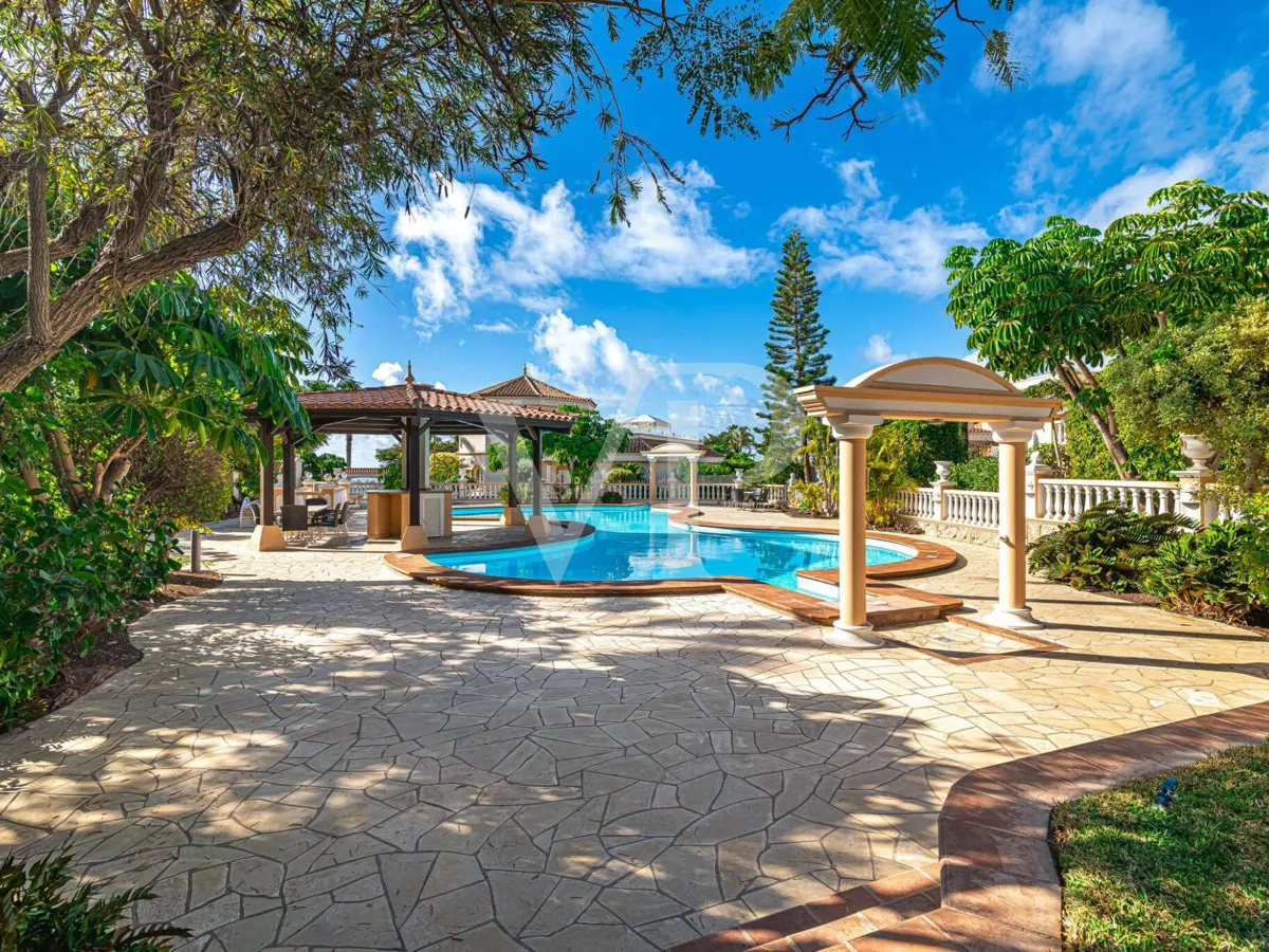 Villa unique à quelques pas de Playa del Duque à Costa Adeje