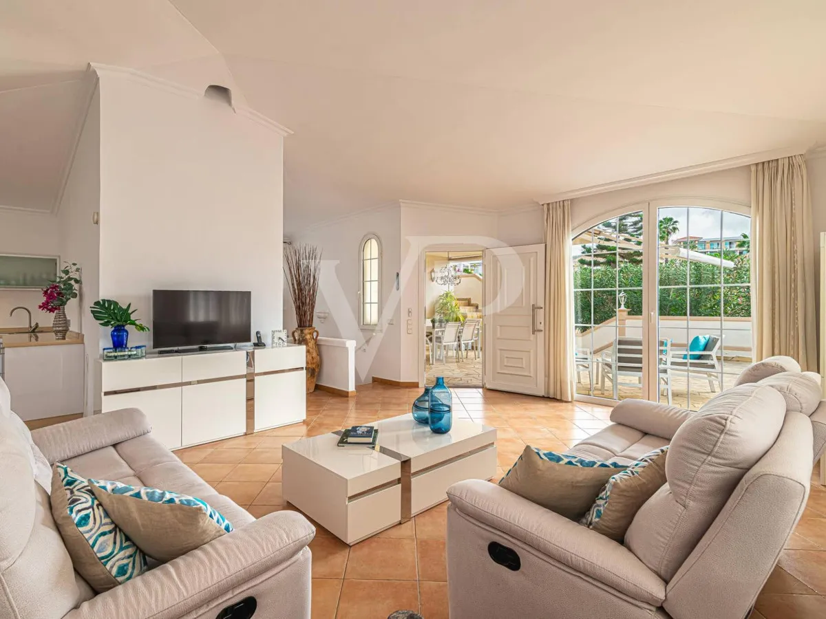 Villa unique à quelques pas de Playa del Duque à Costa Adeje