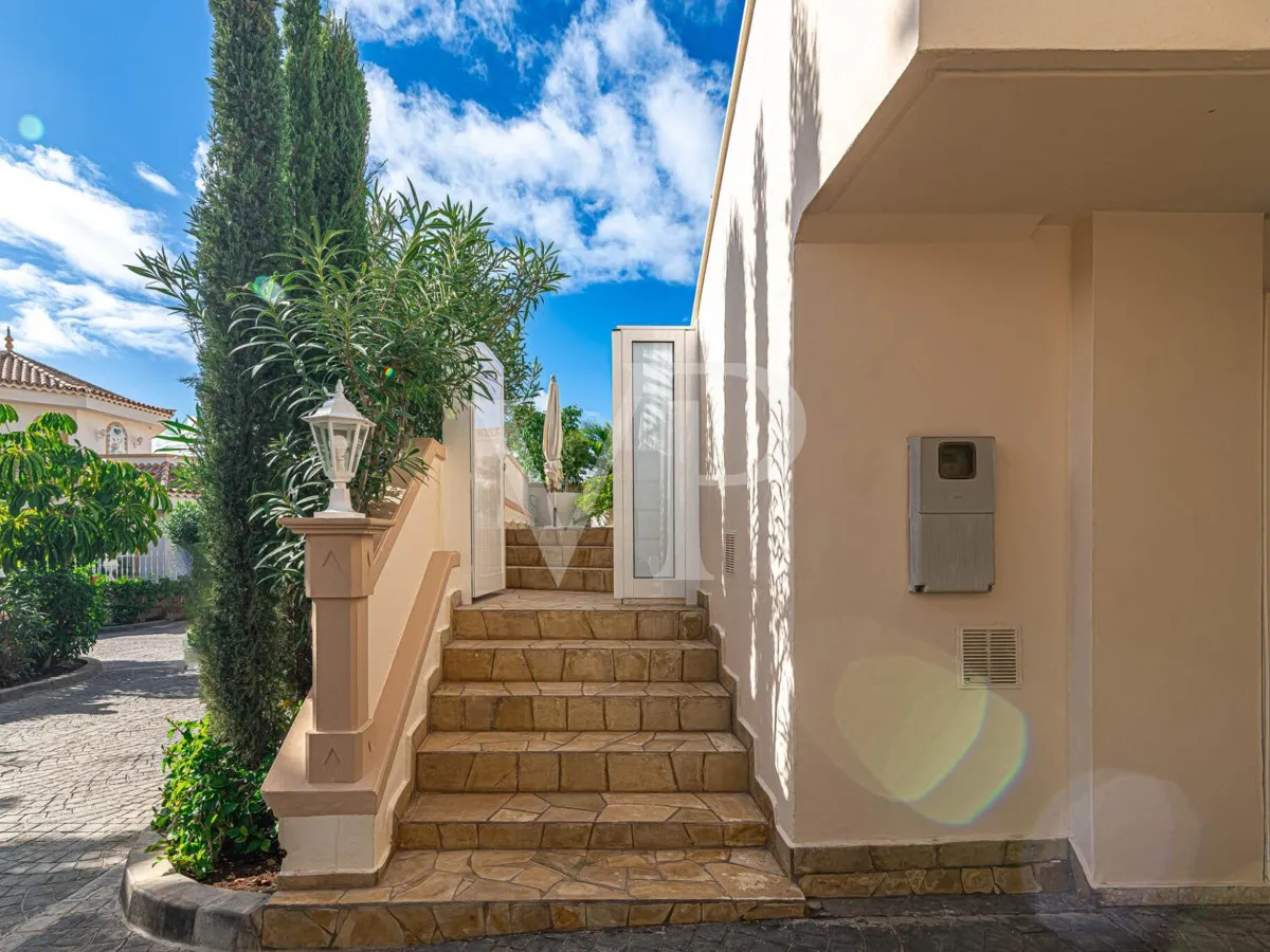 Villa unique à quelques pas de Playa del Duque à Costa Adeje