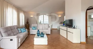 von_poll_real_estate_property_ES233184562_image_63