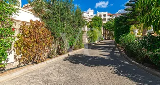 von_poll_real_estate_property_ES233184562_image_88