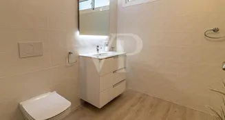 von_poll_real_estate_property_ES233184562_image_73