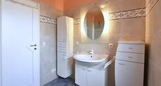 von_poll_real_estate_property_25164004_image_17