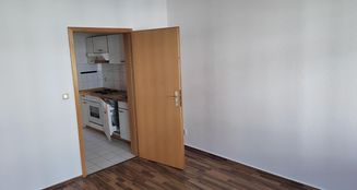 von_poll_real_estate_property_25164009_image_4