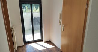 von_poll_real_estate_property_25164009_image_2