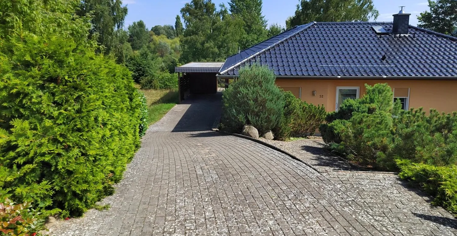 Blick auf das Haus 2