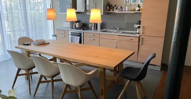 Eingangsbereich mit Küche