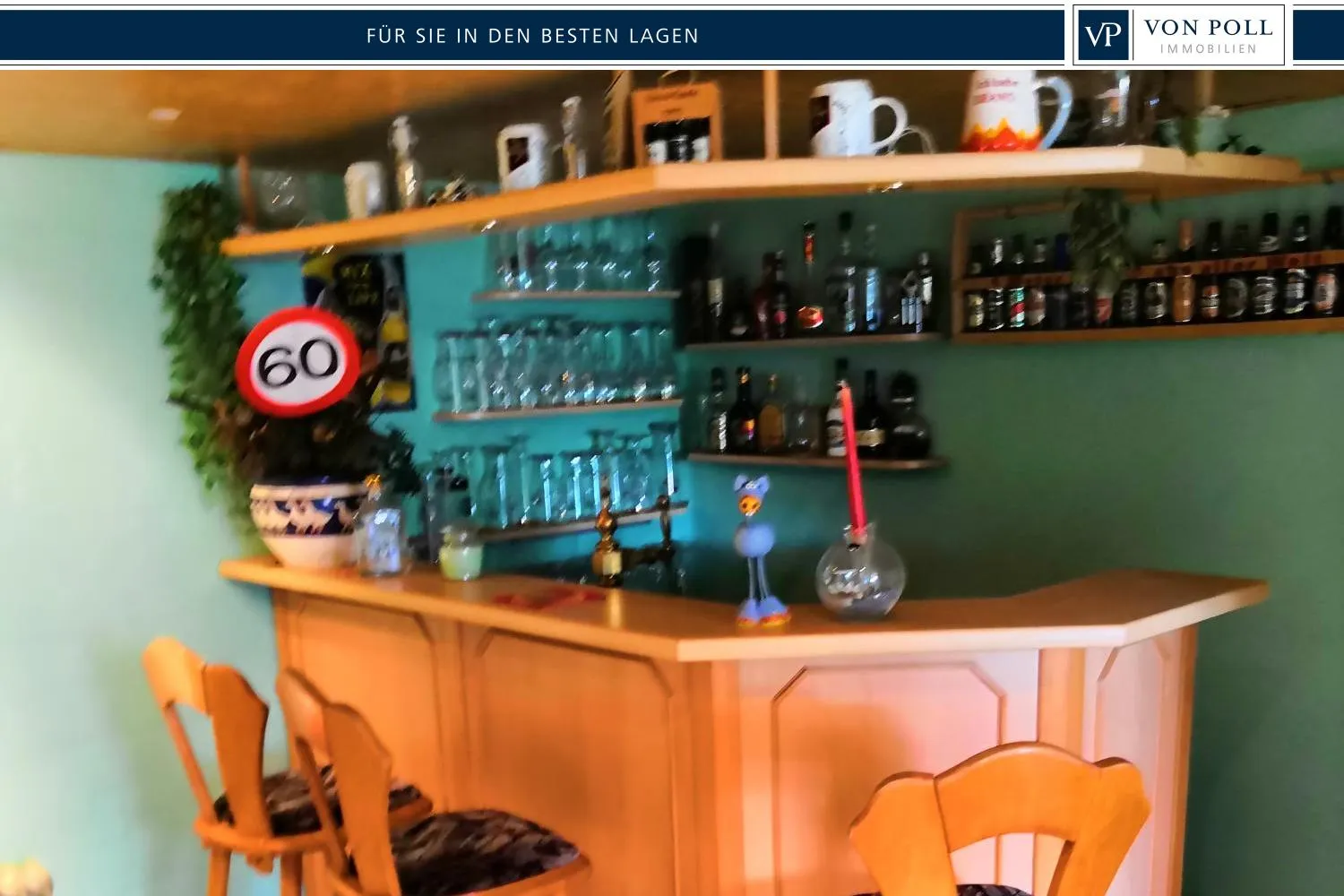 Bar im Keller