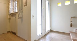 von_poll_real_estate_property_25261194_image_4
