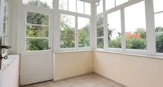 von_poll_real_estate_property_25261199_image_6