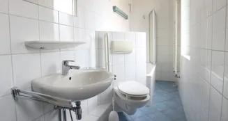 von_poll_real_estate_property_25261199_image_11