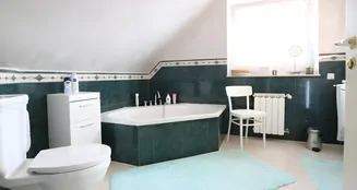 von_poll_real_estate_property_25261198_image_10