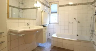 von_poll_real_estate_property_25261202_image_9