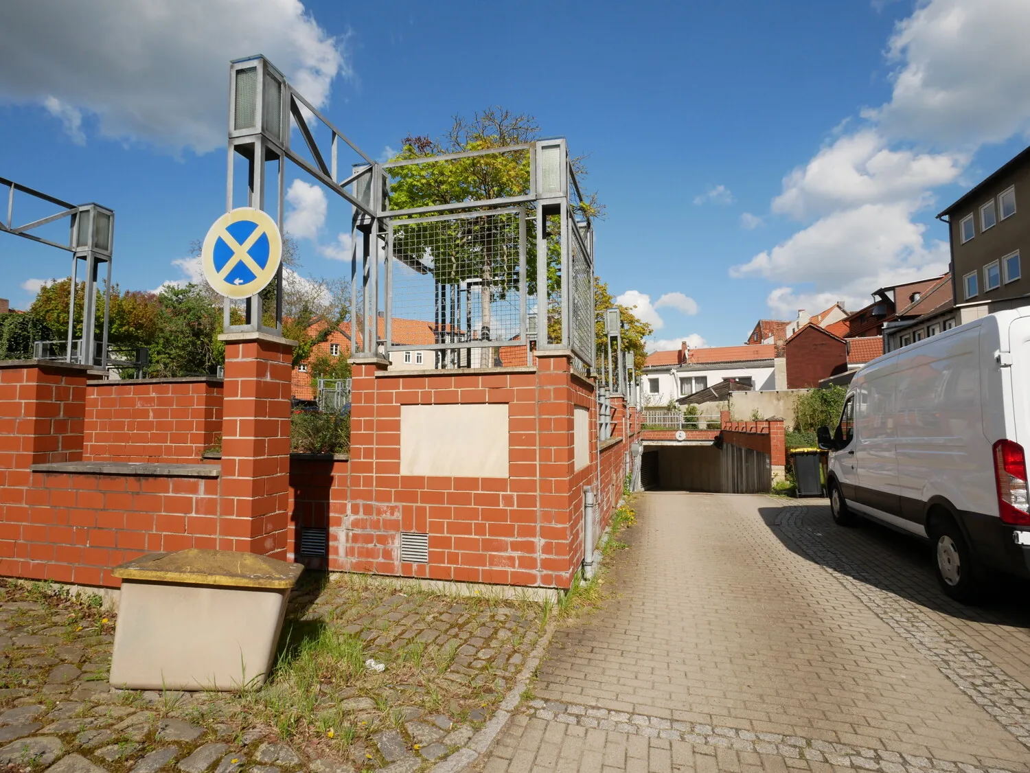 Zufahrt zur Tiefgarage