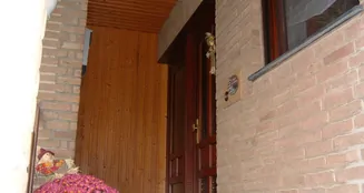 von_poll_real_estate_property_22113023_image_2