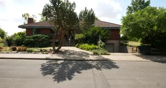 von_poll_real_estate_property_25113018_image_3